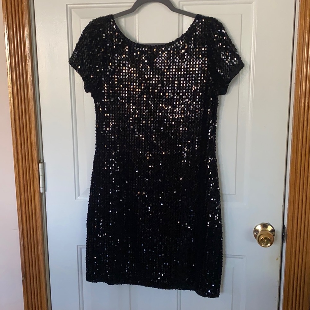 BRAND NEW White House Black Market Sequin Dress